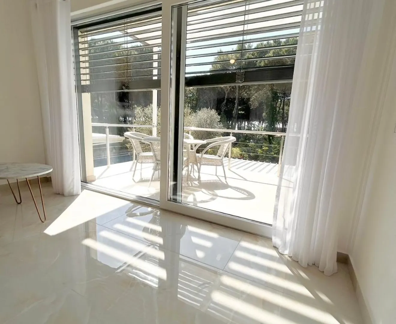 Swiss Villa Qerret Golem  Golem (Tirana)